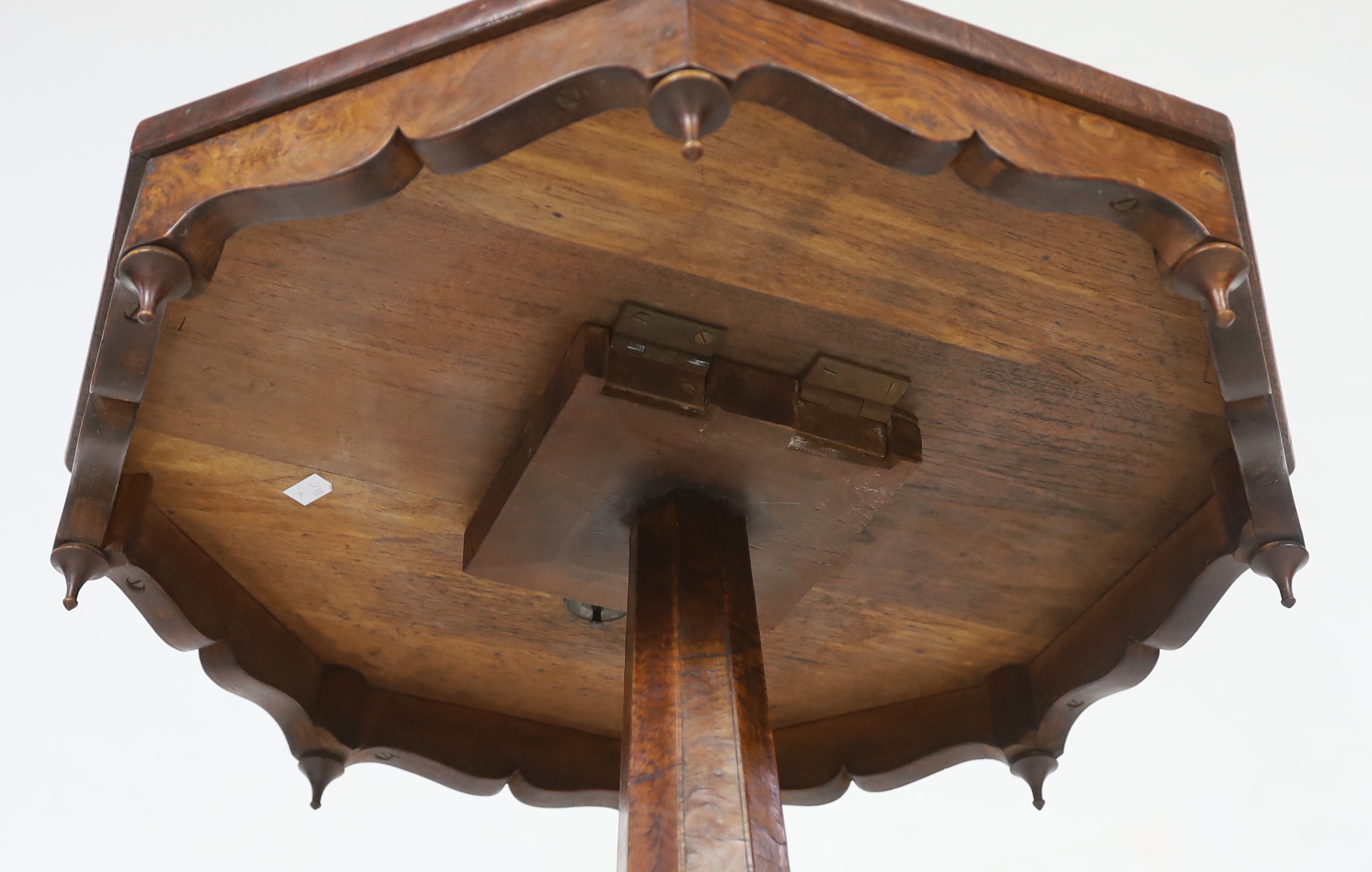 An early Victorian pollard oak occasional table 60.5cm wide, 61cm deep, 72cm high